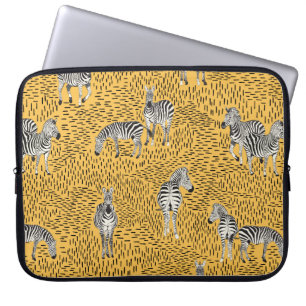 Hand draw Zebra Seamless Pattern With Line Backgro Laptop Sleeve