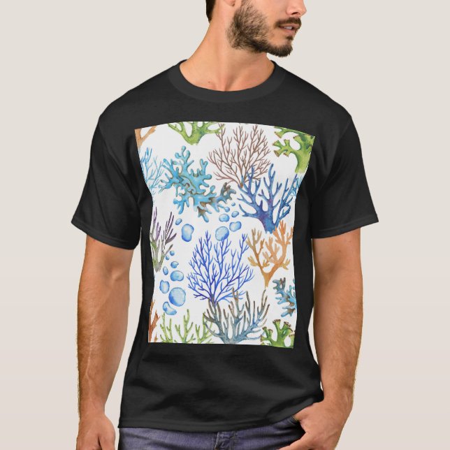 Hand-drawn corals: underwater sea pattern. T-Shirt (Front)