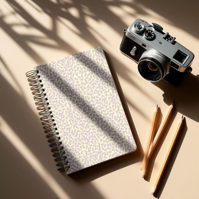 Hand drawn ditsy Lavender Daisies – Mini Floral Planner (Creator Uploaded)