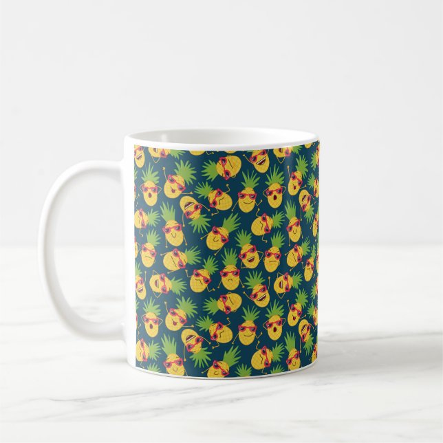 Hand drawn doodle seamless background with hand dr coffee mug (Left)