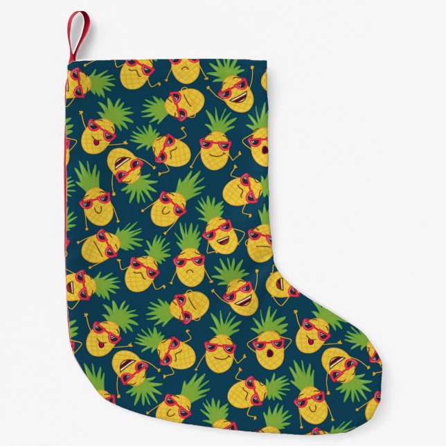 Hand drawn doodle seamless background with hand dr small christmas stocking (Front)