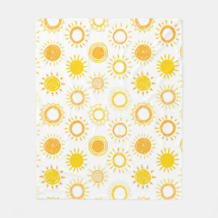 Hand Drawn Doodle Suns Pattern Fleece Blanket