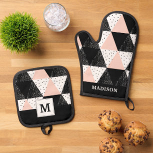 Hand Drawn Triangle Geometric Pattern Oven Mitt & Pot Holder Set