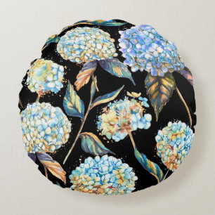 Hand-drawn watercolor seamless pattern with white round cushion