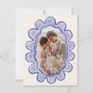 Hand-painted blue scalloped oval photo frame