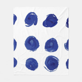 Hand painted seamless polka dots pattern fleece blanket