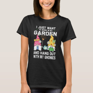 Hang out with my Gnomie gnome statue gardening gno T-Shirt