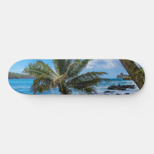 Hanging around... skateboard