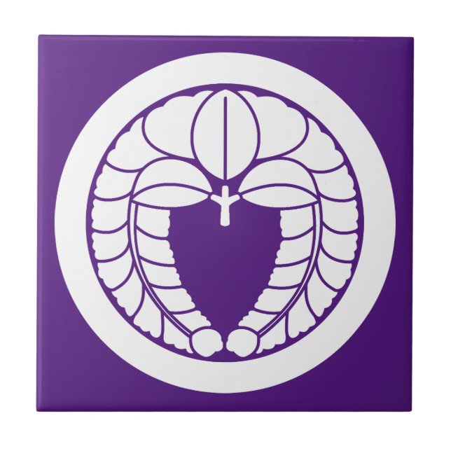 Hanging wisteria in circle ceramic tile (Front)