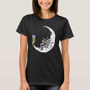 Hank the Astronaut watching TV T-Shirt