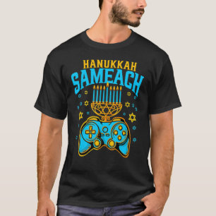 Hanukkah Menorah Gamer Video Games  Chanukah Jewis T-Shirt