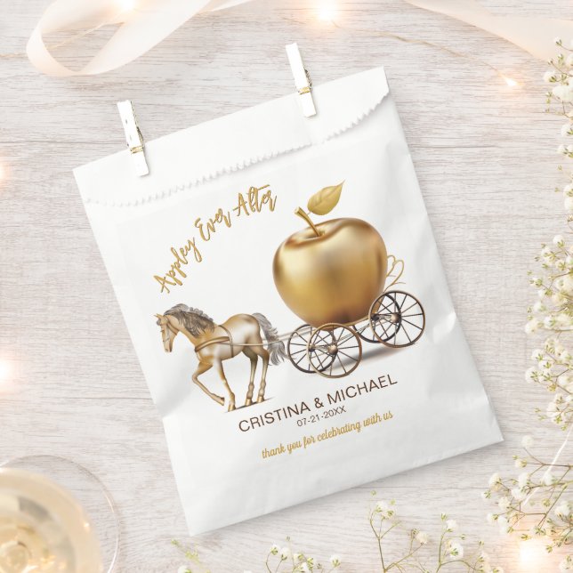 Happily Ever After Caramel Apple Wedding Favour Bag (Clipped)