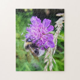 Happiness - natural puzzle with bumblebee on skabi