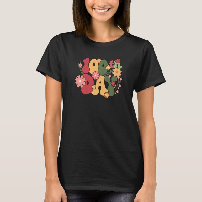 Happy 100 Days Of School Teacher Kids Retro Groovy T-Shirt (Front)