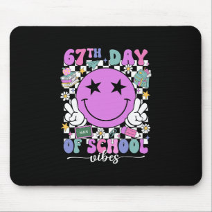 Happy 67th Day Of School Vibes Smile Face 67 Days Mouse Pad