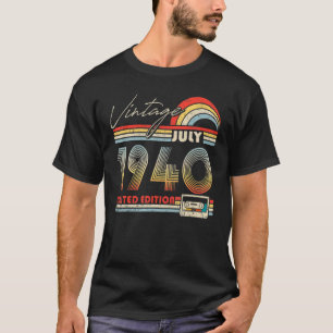 Happy 82nd Birthday Vintage July 1940 82 Years Ol T-Shirt