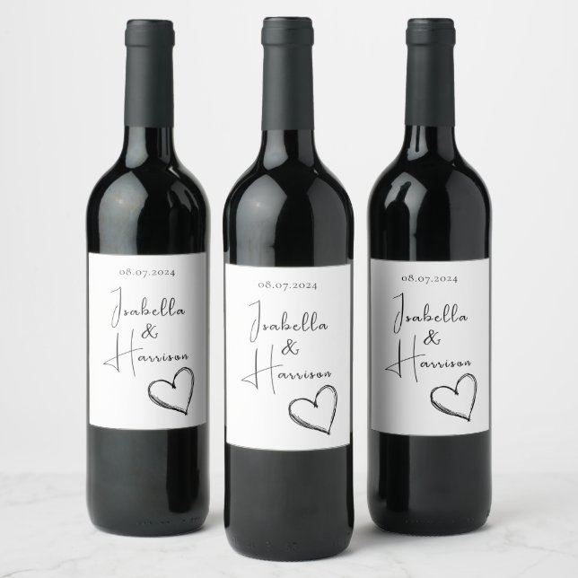 Happy Couple Heart wedding Black and White Wine Label (Bottles)
