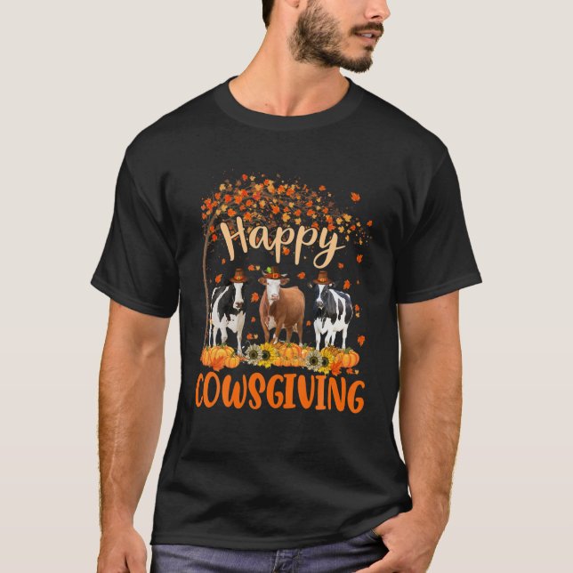 Happy Cowsgiving Cute Thanksgiving Cow Owner Farme T-Shirt (Front)