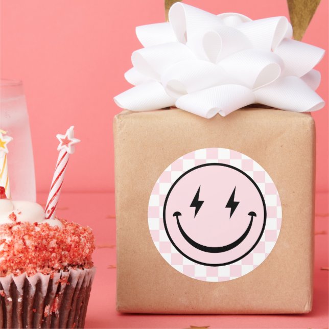 Happy Face Groovy Pink Girl Birthday Classic Round Sticker (Party)