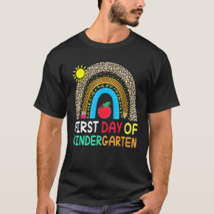 Happy First Day Of Kindergarten Back To School Tea T-Shirt