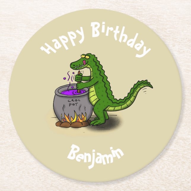 Happy green alligator cooking dinner cartoon round paper coaster (Front)