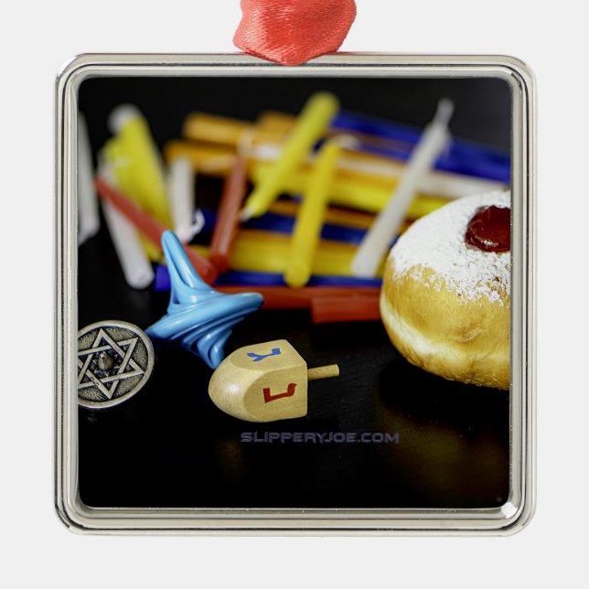 Happy Hanukkah Star of David menorah Dreidel Slipp Metal Ornament (Front)