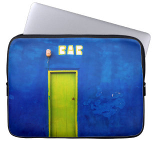 Happy hours laptop sleeve