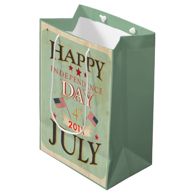 Happy Independence Day July 4th Medium Gift Bag (Front Angled)