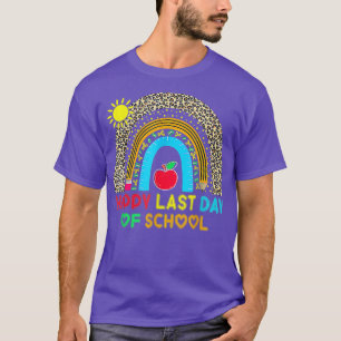 Happy Last Day Of School 2022  Teacher Life Studen T-Shirt