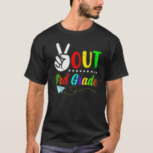 Happy Last Day Of School Retro Peace Out 3rd Grade T-Shirt