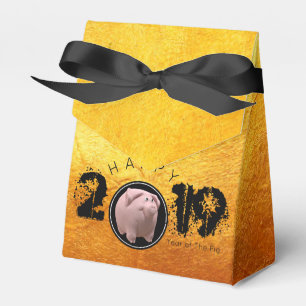 Happy PIg Year 2019 Original 3D gold Favour Box 2T