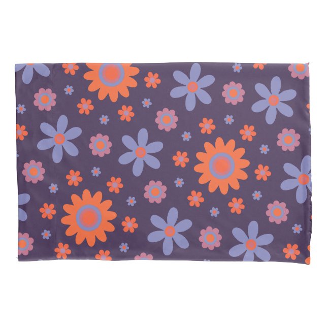  Happy Retro Flowers Cute 70s Hippie Daisy Pattern Pillowcase (Front)