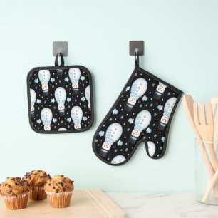 Happy Snowman Vibes Frosty Christmas Designs Oven Mitt & Pot Holder Set
