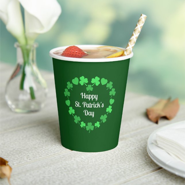 Happy St. Patrick's Day Shamrock and Heart Wreath Paper Cups (Insitu)