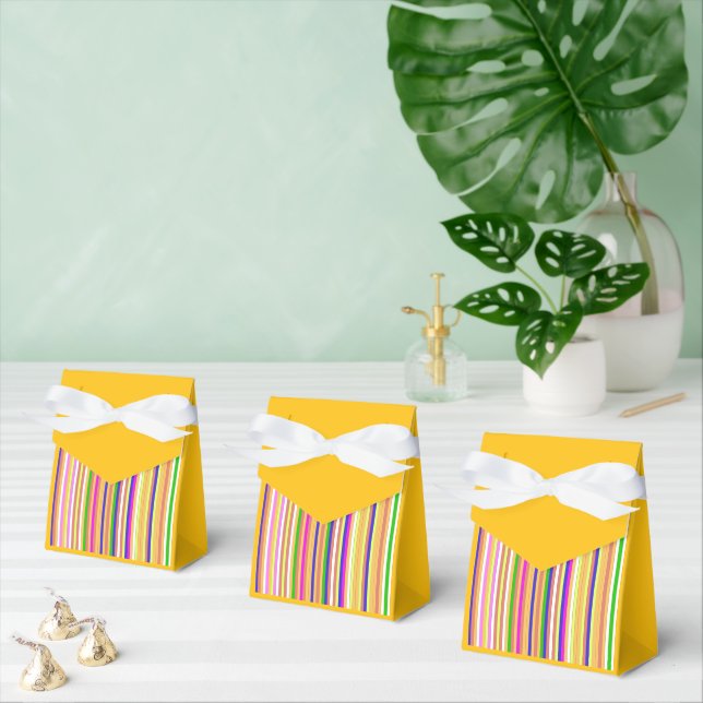 Happy Stripes Favour Box (Multiple)