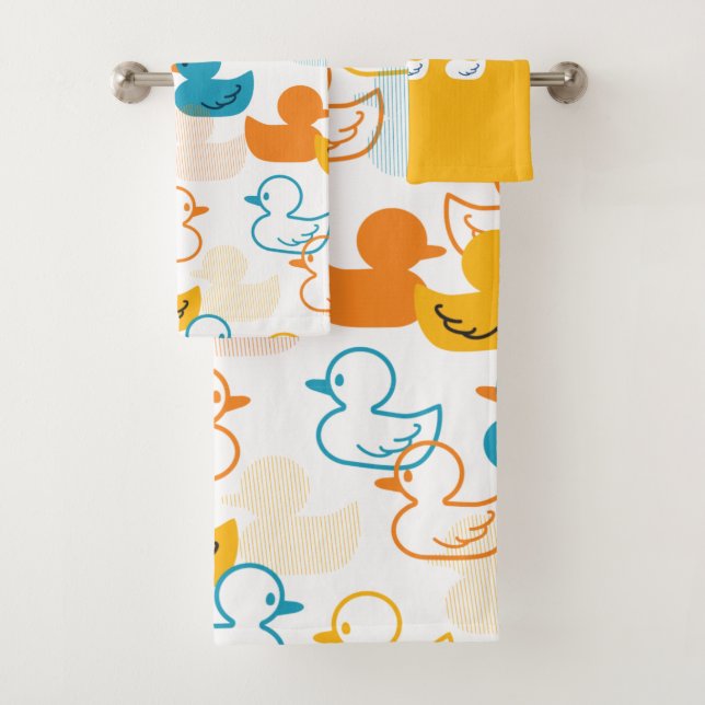 Happy Swimming a Paddling of Ducks Pattern II Bath Towel Set (Insitu)