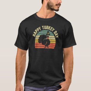Happy Turkey Day Cool Turkey Retro Thanksgiving T-Shirt