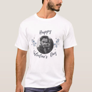 Happy Valentines Day Couple pic Flowers T-Shirt