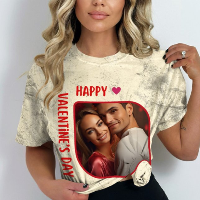Happy Velentine's Day - Dreamy Affection T-Shirt (Creator Uploaded)