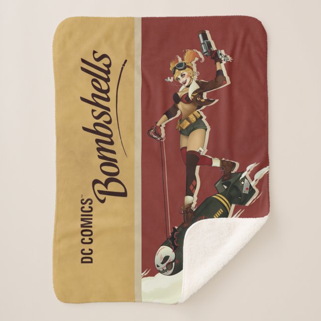 Harley Quinn Bombshells Pinup Sherpa Blanket (Front)