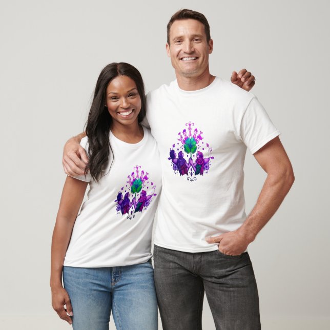 Harmony in Bloom – The Clover of Unity T-Shirt (Unisex)