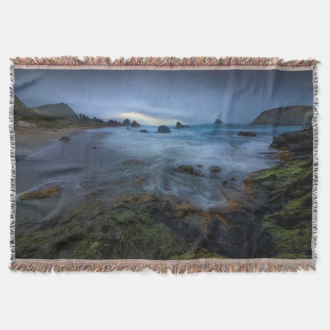 Harris Beach State Park | Oregon Throw Blanket (Front)