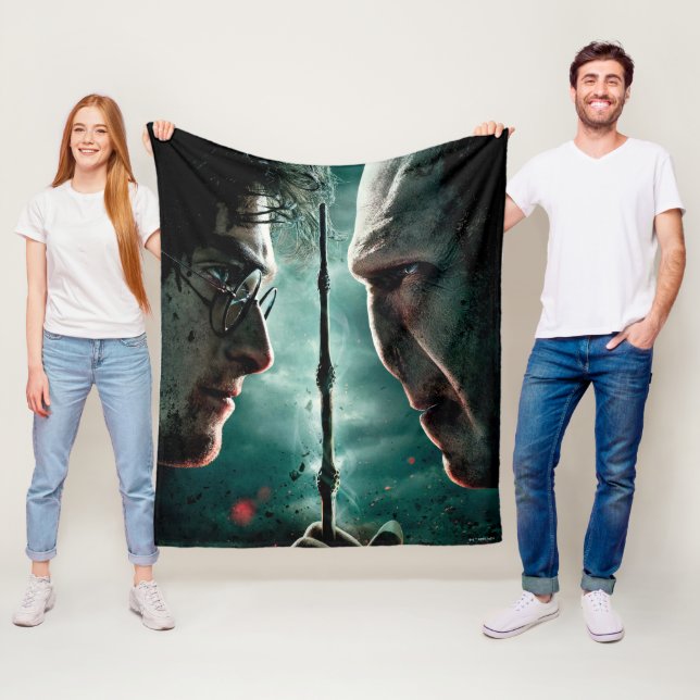 Harry Potter 7 Part 2 - Harry vs. Voldemort Fleece Blanket (In Situ)