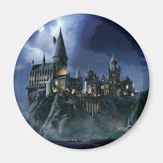 Harry Potter Castle | Moonlit Hogwarts Magnet (Front)