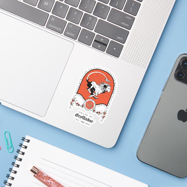HARRY POTTER™ | Delicate Sketch GRYFFINDOR™ Crest (Laptop w/ iPhone)