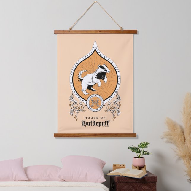 HARRY POTTER™ | Delicate Sketch HUFFLEPUFF™ Crest Hanging Tapestry (Bedroom)