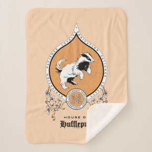 HARRY POTTER™   Delicate Sketch HUFFLEPUFF™ Crest Sherpa Blanket