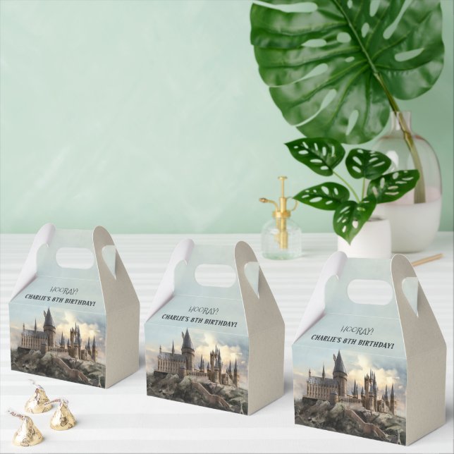 Harry Potter | Hogwarts Castle Birthday Favour Box (Multiple)