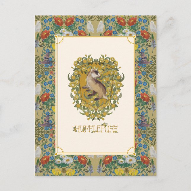 HARRY POTTER™ | HUFFLEPUFF™ Crest Postcard (Front)