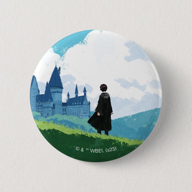 HARRY POTTER™ Overlooking HOGWARTS™ Castle 6 Cm Round Badge (Front)